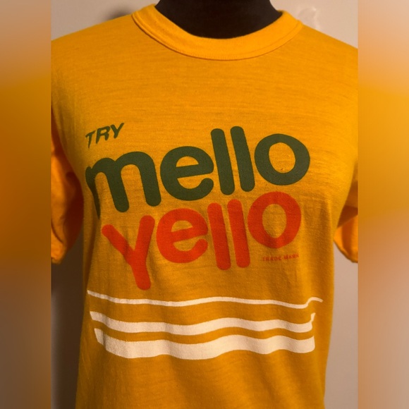 EUC Signal Vintage Mello Yello Single Stitch Graphic Tee size medium - Picture 2 of 5